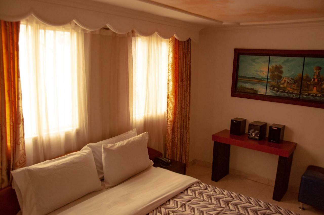 La Gran Fortaleza B&B Μπογκοτά Εξωτερικό φωτογραφία